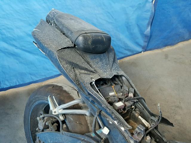 JS1GN7EA282101089 - 2008 SUZUKI GSX-R600 BLACK photo 6