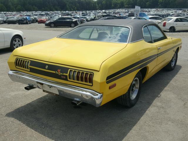 LM29H2B324340 - 1972 DODGE DART 2DR YELLOW photo 4