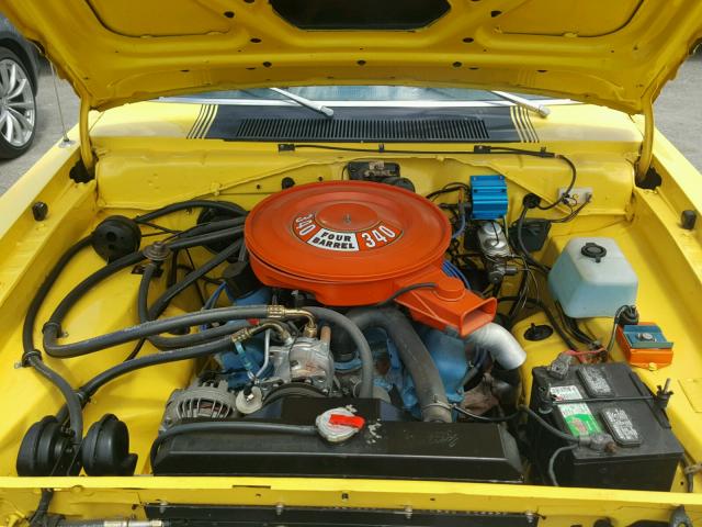 LM29H2B324340 - 1972 DODGE DART 2DR YELLOW photo 7