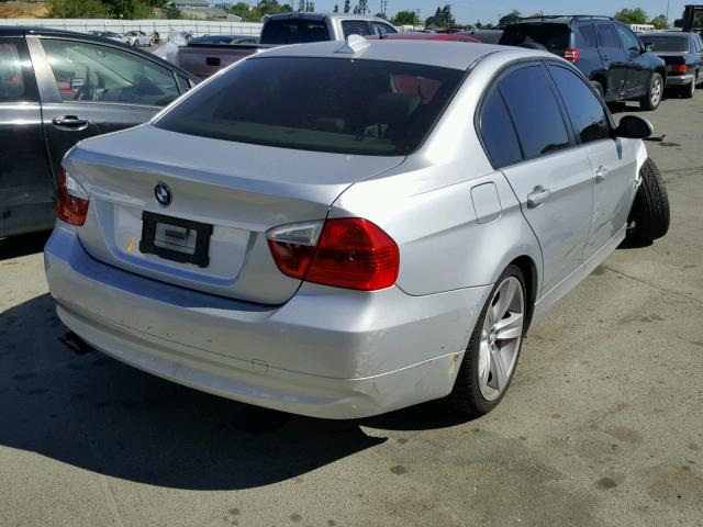 WBAVB175X6NK32895 - 2006 BMW 325 I AUTO SILVER photo 4