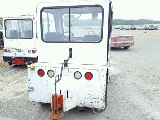 00000000000013467 - 2013 EQUI CARGO TUG WHITE photo 6