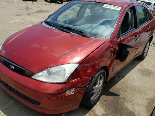 1FAFP38Z64W110313 - 2004 FORD FOCUS ZTS RED photo 9
