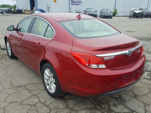 2G4GR5ER8D9154861 - 2013 BUICK REGAL RED photo 3