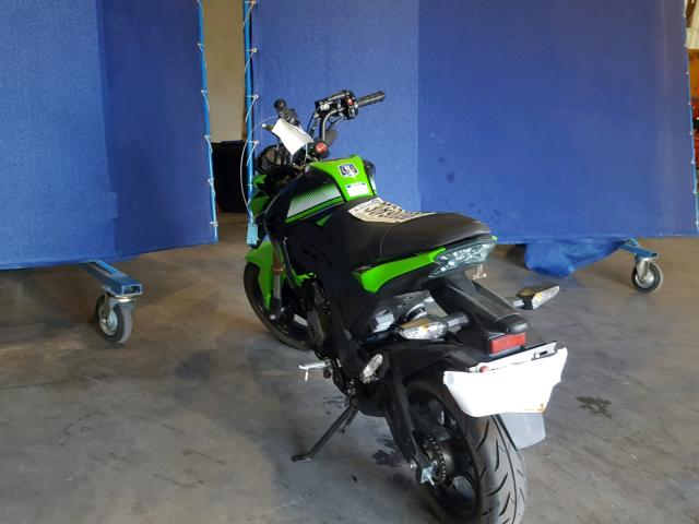 JKABRRJ18HDA05121 - 2017 KAWASAKI BR125 J GREEN photo 3