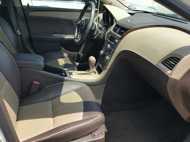 1G1ZE5E7XAF142309 - 2010 CHEVROLET MALIBU LTZ 白色 照片 5