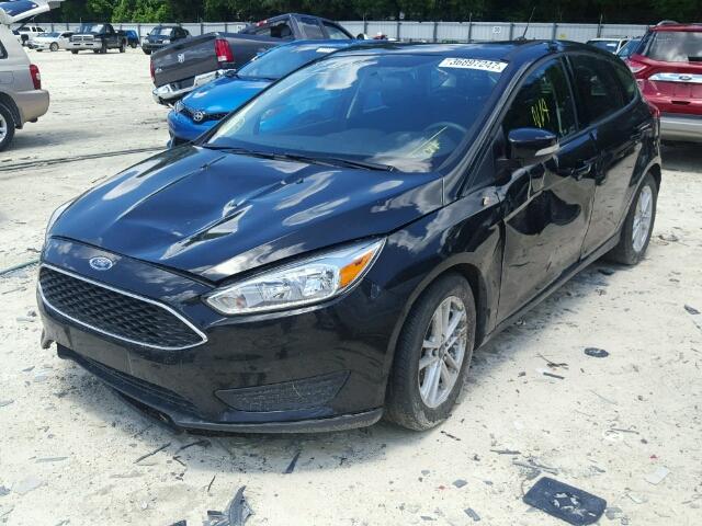 1FADP3K29FL253036 - 2015 FORD FOCUS SE BLACK photo 2