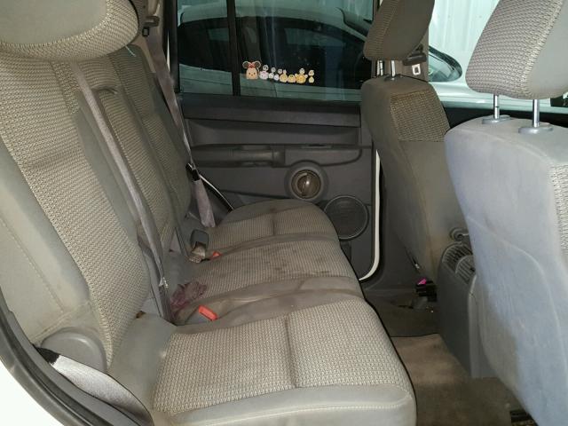 1J8HG48N16C219393 - 2006 JEEP COMMANDER თეთრი ფოტო 6