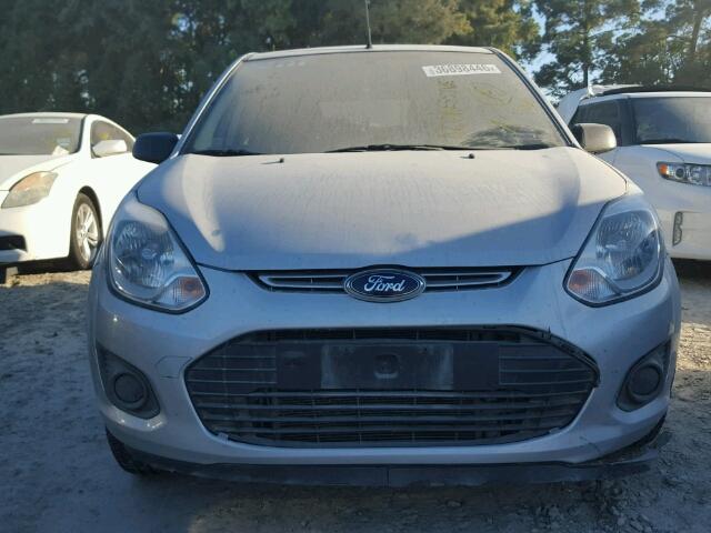 MAJFP1GD6EC127528 - 2014 FORD FIESTA AMB SILVER photo 10