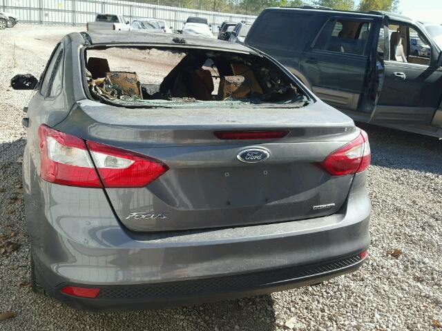 1FADP3E26EL401119 - 2014 FORD FOCUS S GRAY photo 3