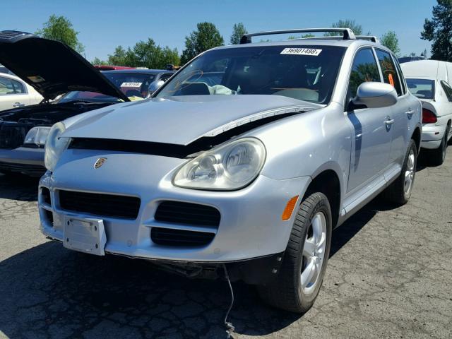 WP1AB29P33LA60169 - 2003 PORSCHE CAYENNE S SILVER photo 2