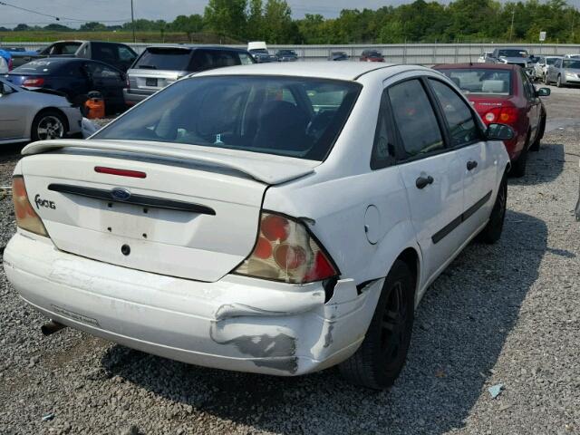 1FAFP33P52W244474 - 2002 FORD FOCUS LX WHITE photo 4