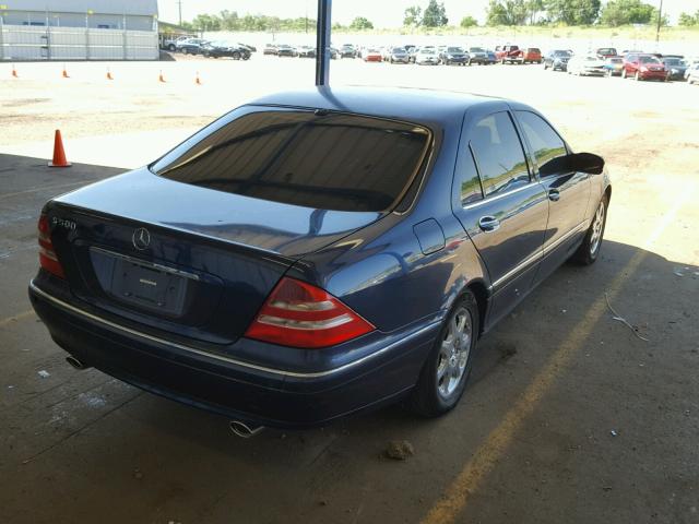 WDBNG75J6YA092120 - 2000 MERCEDES-BENZ S500 BLUE photo 4