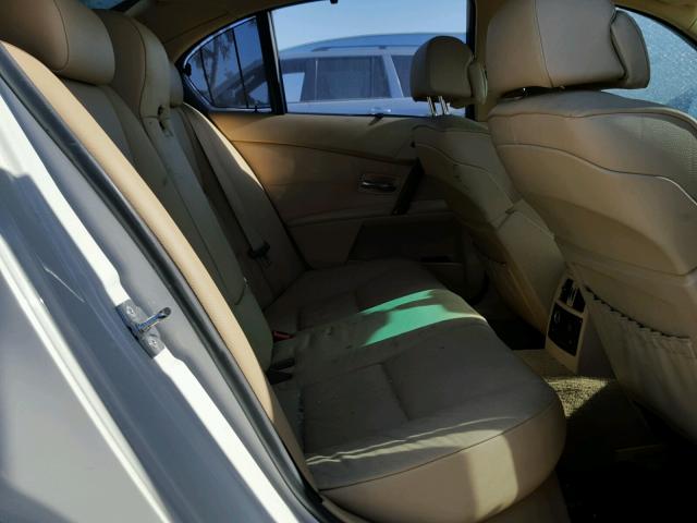 WBANB33555CN67462 - 2005 BMW 545 I WHITE photo 6