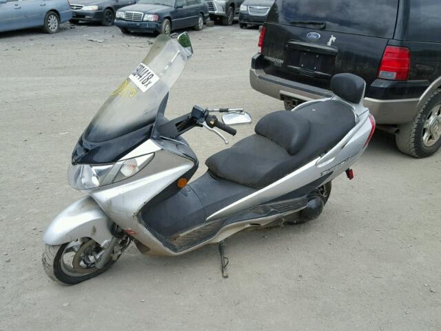 JS1CK43AX32100242 - 2003 SUZUKI AN400 K3 SILVER photo 2