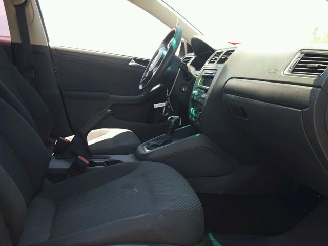 3VW2K7AJ6BM087127 - 2011 VOLKSWAGEN JETTA BASE 银色 照片 5