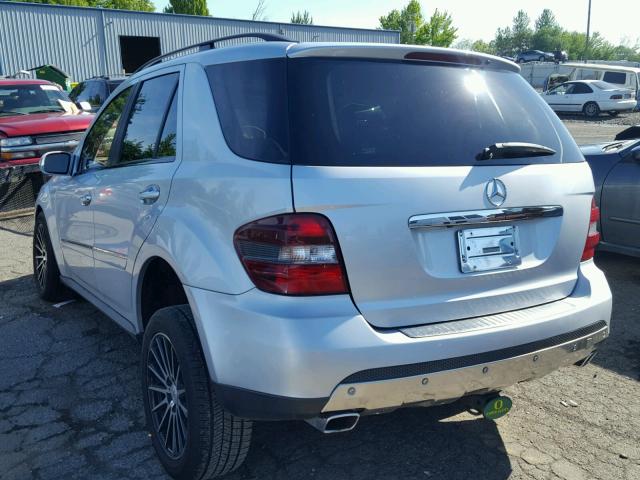 4JGBB86E68A347533 - 2008 MERCEDES-BENZ ML 350 SILVER photo 3