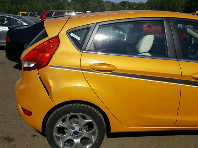 3FADP4FJ2CM101259 - 2012 FORD FIESTA SES GOLD photo 9