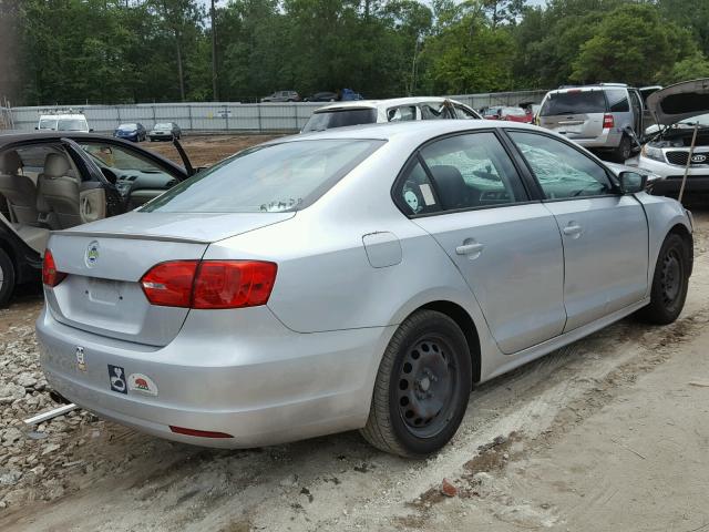 3VW2K7AJ1CM352084 - 2012 VOLKSWAGEN JETTA BASE 银色 照片 4