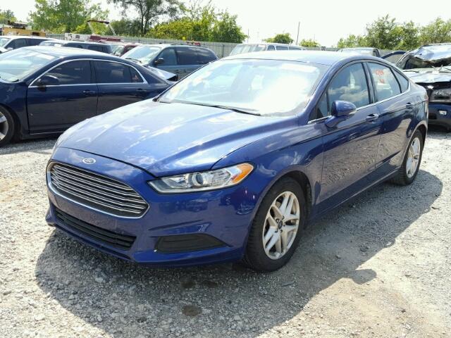 3FA6P0H76GR201554 - 2016 FORD FUSION SE BLUE photo 2