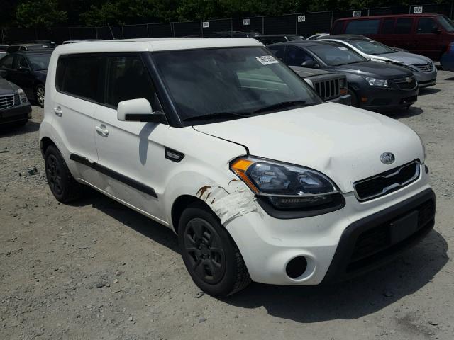 KNDJT2A52C7445871 - 2012 KIA SOUL WHITE photo 1