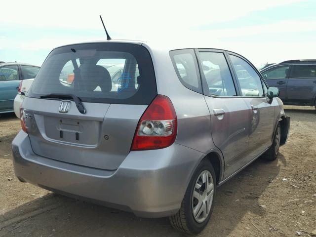 JHMGD38447S036055 - 2007 HONDA FIT SILVER photo 4