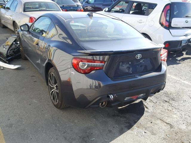 JF1ZNAA11J8700916 - 2018 TOYOTA 86 BASE GRAY photo 3