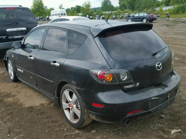 JM1BK343641101584 - 2004 MAZDA 3 HATCHBAC BLACK photo 3