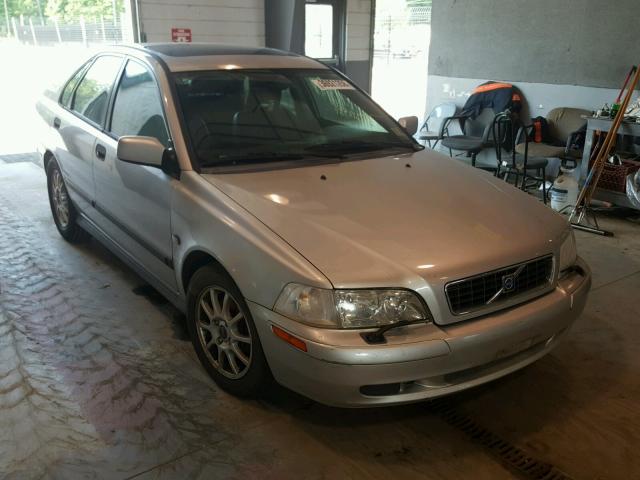 YV1VS27514F059987 - 2004 VOLVO S40 1.9T SILVER photo 1