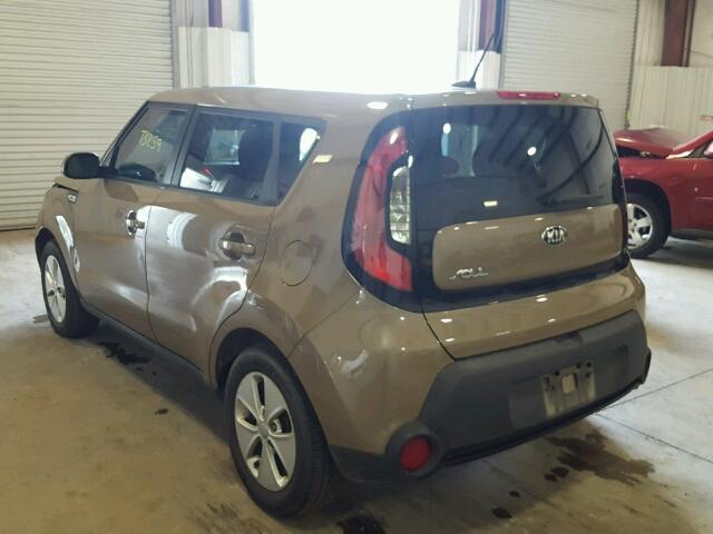 KNDJN2A28F7165621 - 2015 KIA SOUL BROWN photo 3