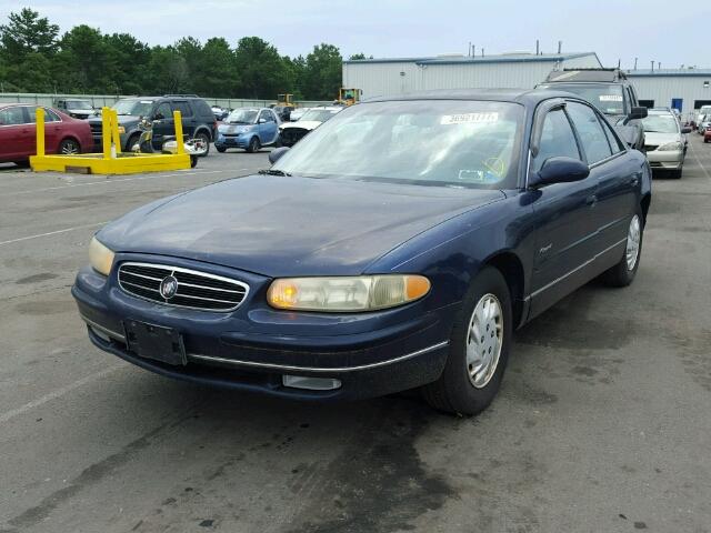 2G4WB52K8W1511402 - 1998 BUICK REGAL BLUE photo 2