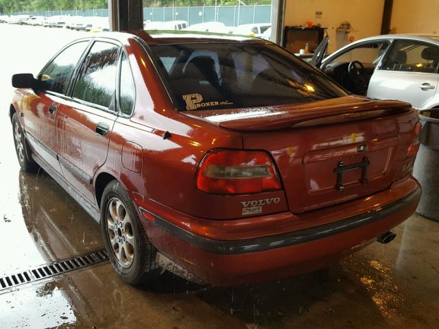 YV1VS2557YF558138 - 2000 VOLVO S40 RED photo 3