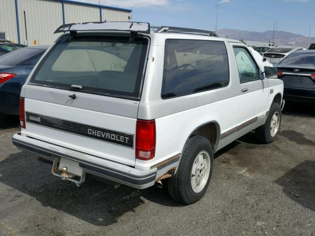 1G8CT18B6F8222773 - 1985 CHEVROLET S10 BLAZER WHITE photo 4