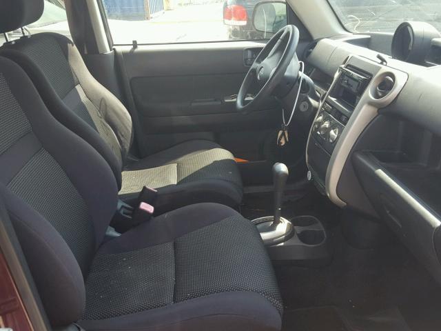 JTLKT324650198791 - 2005 TOYOTA SCION XB Púrpura foto 5