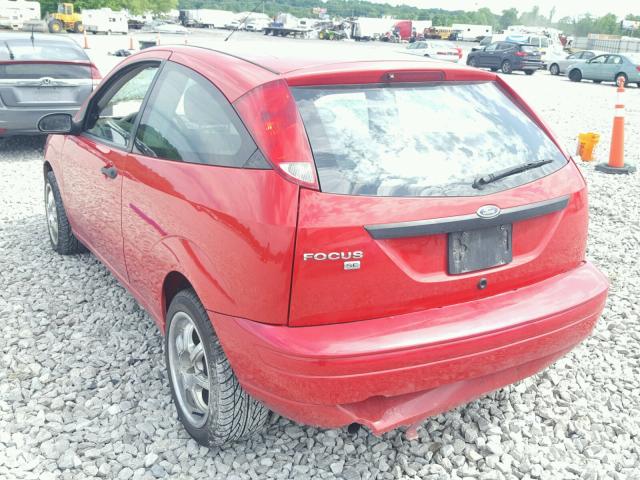 1FAFP31N87W187549 - 2007 FORD FOCUS ZX3 RED photo 3