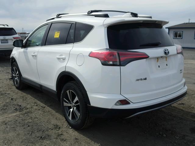 2T3RFREV2JW710724 - 2018 TOYOTA RAV4 ADVEN WHITE photo 3