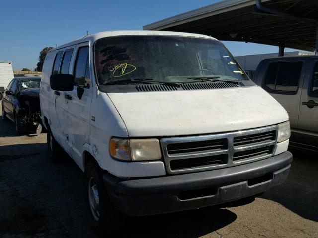 2B7HB21Y5SK531483 - 1995 DODGE RAM VAN B2 WHITE photo 1