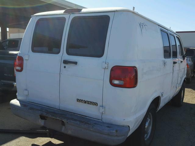 2B7HB21Y5SK531483 - 1995 DODGE RAM VAN B2 WHITE photo 4