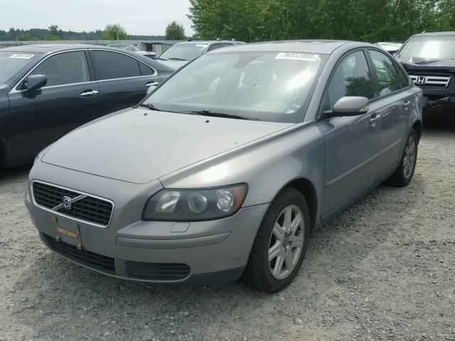 YV1MS382062210219 - 2006 VOLVO S40 2.4I SILVER photo 2