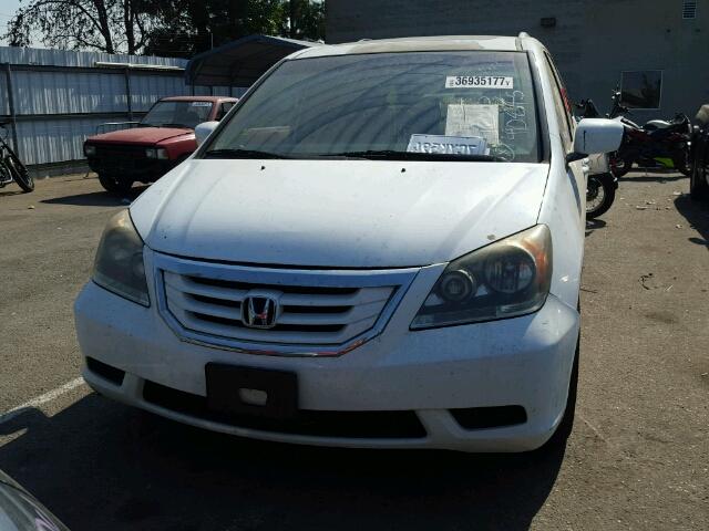 5FNRL38618B410845 - 2008 HONDA ODYSSEY EX WHITE photo 9