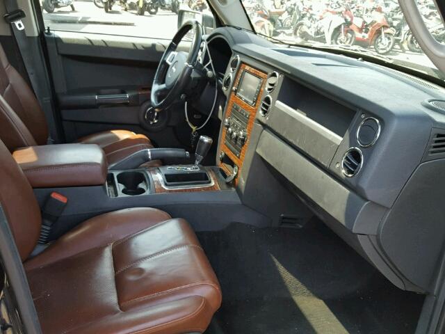 1J8HH58P19C556526 - 2009 JEEP COMMANDER BLACK photo 5