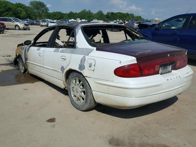 2G4WB52K5W1559522 - 1998 BUICK REGAL LS 白色 照片 3