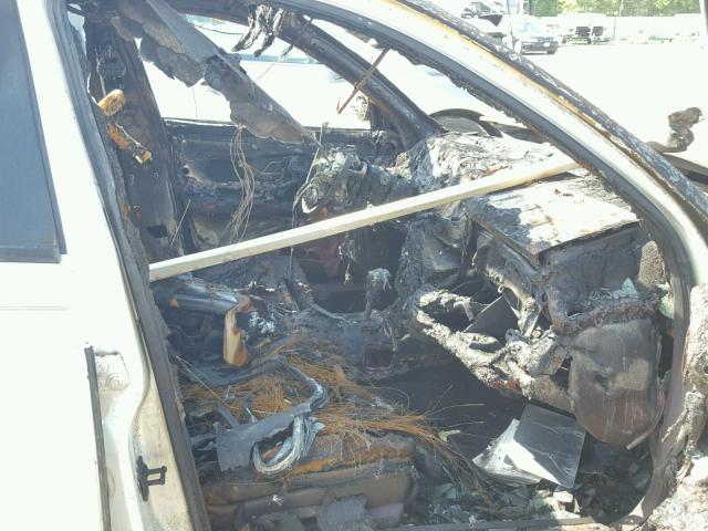 2G4WB52K5W1559522 - 1998 BUICK REGAL LS 白色 照片 5