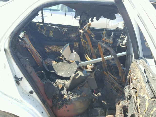 2G4WB52K5W1559522 - 1998 BUICK REGAL LS 白色 照片 6