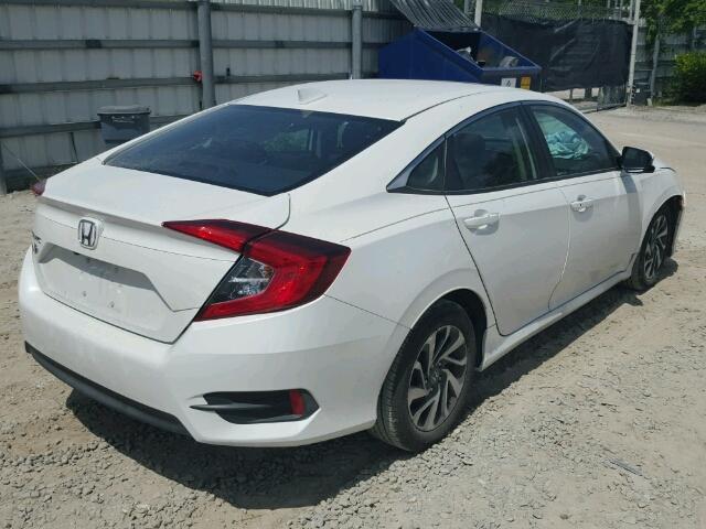 19XFC2F70HE023198 - 2017 HONDA CIVIC EX შავი ფოტო 4