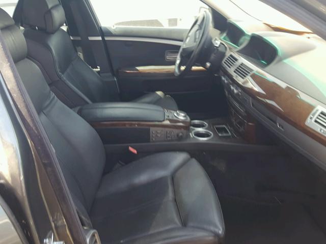 WBAHL83526DT04526 - 2006 BMW 750 I GRAY photo 5