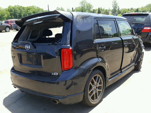JTLKE50EX81001492 - 2008 TOYOTA SCION XB BLACK photo 4