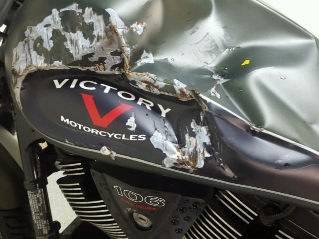 5VPCGBAB0H3056522 - 2017 VICTORY MOTORCYCLES GUNNER GREEN photo 16