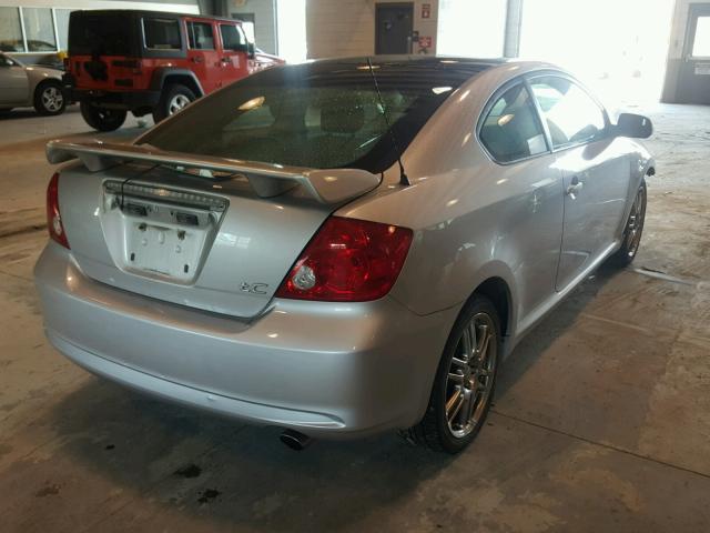 JTKDE177760143587 - 2006 TOYOTA SCION TC 银色 照片 4
