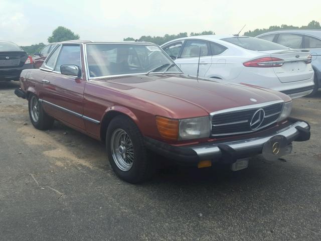 10704412019554 - 1974 MERCEDES-BENZ SL 450 RED photo 1