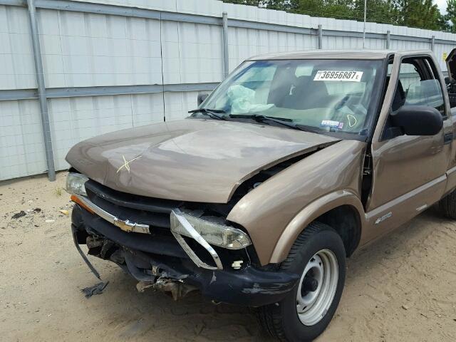 1GCCS145128203972 - 2002 CHEVROLET S TRUCK S1 BROWN photo 9